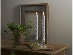 Star Trading LED-Stabkerzen Set Flamme Swirl, Ø 2.3 x 25 cm, Grau, 2 Stk 5 Star Trading LED-Stabkerzen Set Flamme Swirl, Ø 2.3 x 25 cm, Grau, 2 Stk -Weihnachtsbeleuchtung Verkäufe 218281571 xxl