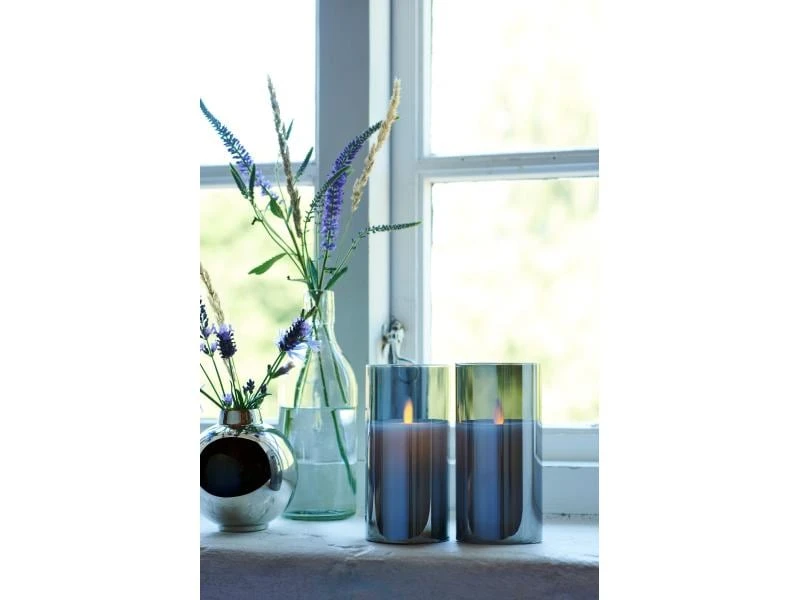 Sirius LED-Kerzen Set Ivy, 2 x Ø 7.5 x 15 cm, Grau 2 Sirius LED-Kerzen Set Ivy, 2 x Ø 7.5 x 15 cm, Grau – Bild 2