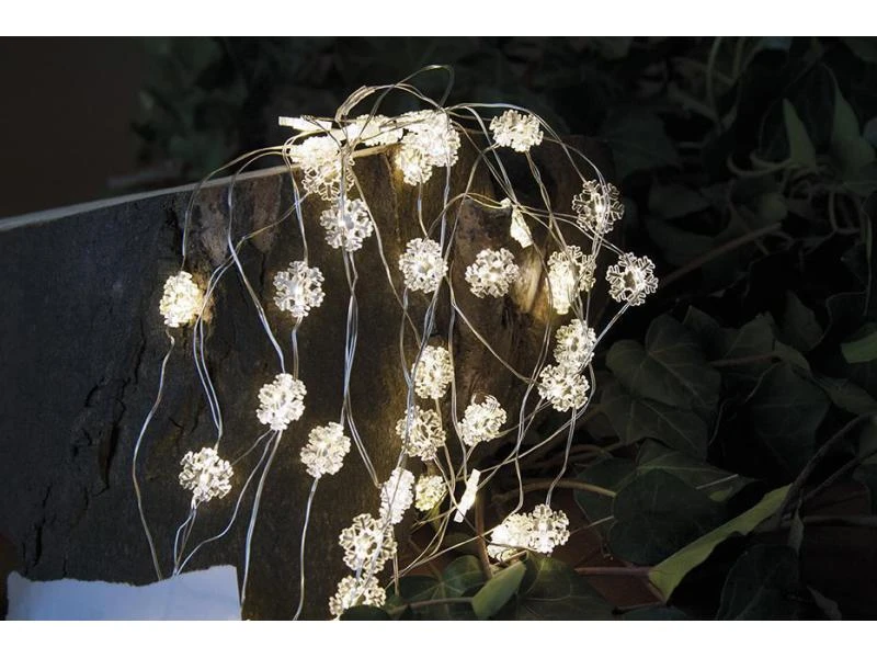 Sirius LED-Lichterkette Nynne 40 LED Schneeflocke Silber 3 Sirius LED-Lichterkette Nynne 40 LED Schneeflocke Silber – Bild 3