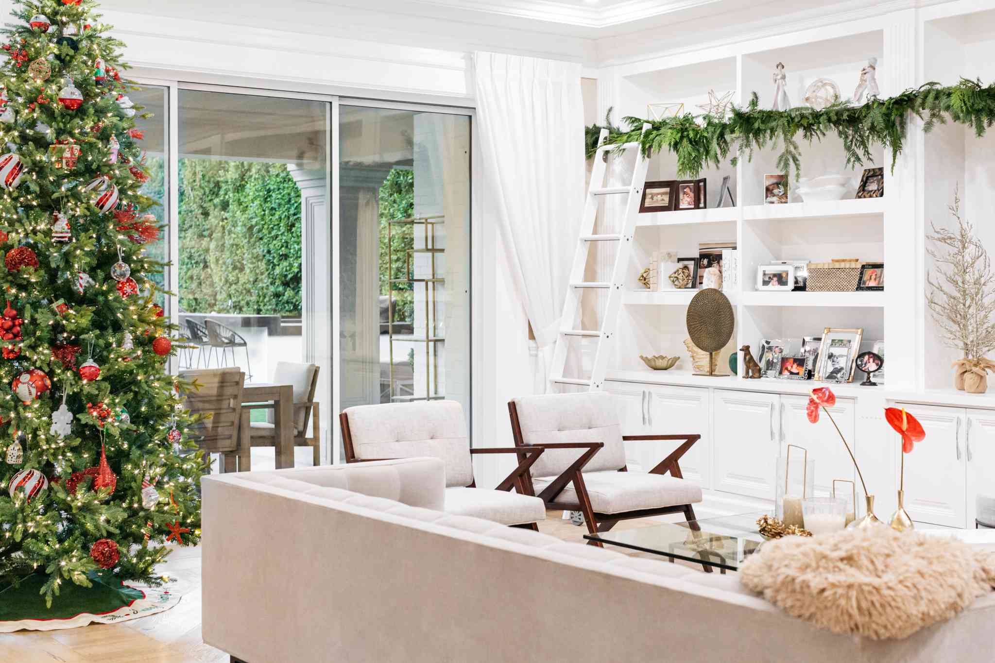 Weihnachtsbeleuchtung Verkäufe -Weihnachtsbeleuchtung Verkäufe festive living room roundup 4117910 hero ab134cdef9ed45898844c4570fe90f06